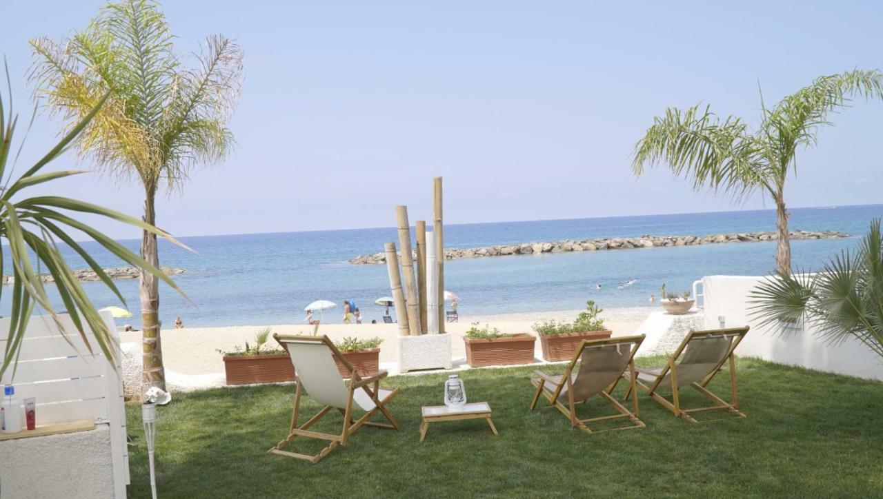 Villa A Diamante Sulla Spiaggia Belvedere Marittimo Exteriör bild