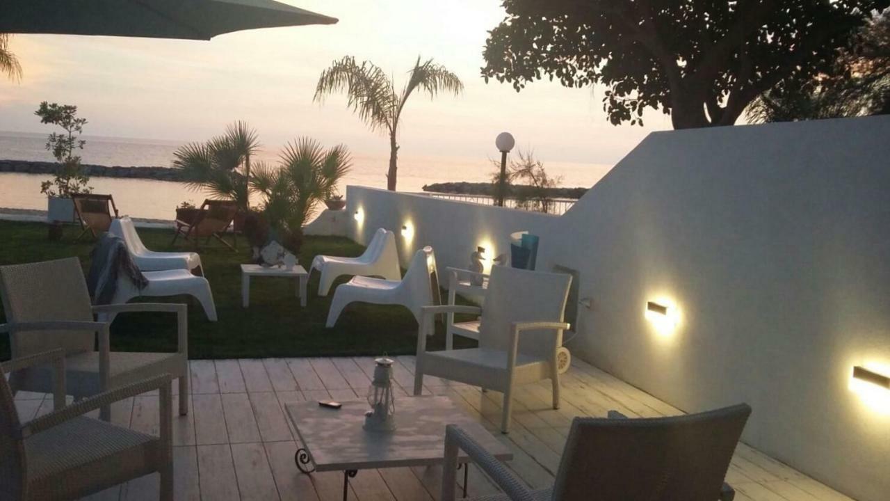 Villa A Diamante Sulla Spiaggia Belvedere Marittimo Exteriör bild